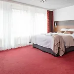 Hampshire Petit Nord Hotel