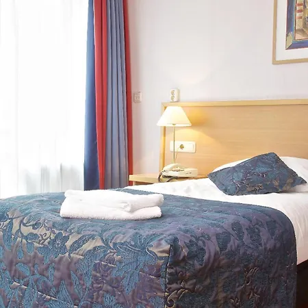 Petit Nord Hotel 3*