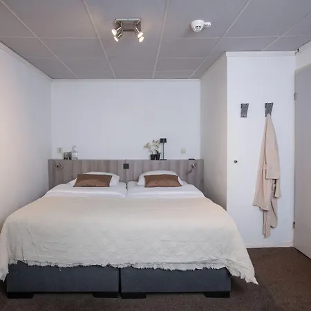 Hampshire Petit Nord Hotel