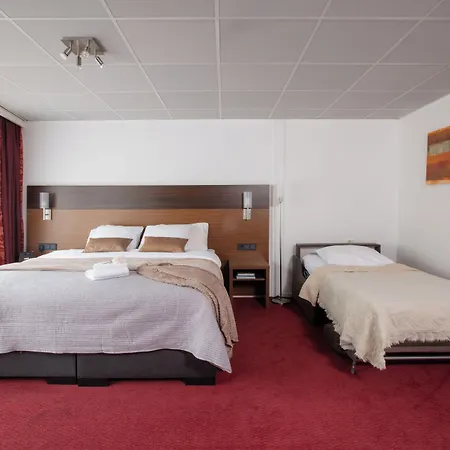 Hotel Hampshire Petit Nord 3*
