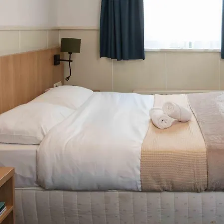 Hampshire Petit Nord Hotel 3*